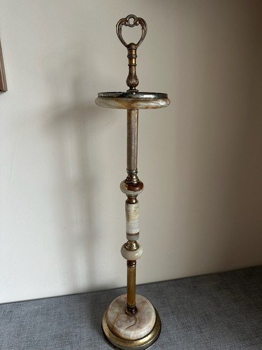 Onyx gold colour - gold, metal