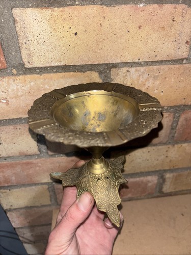 Antique vintage brass - /,