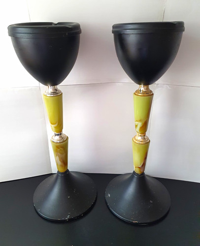 Pair vintage metal - pair,